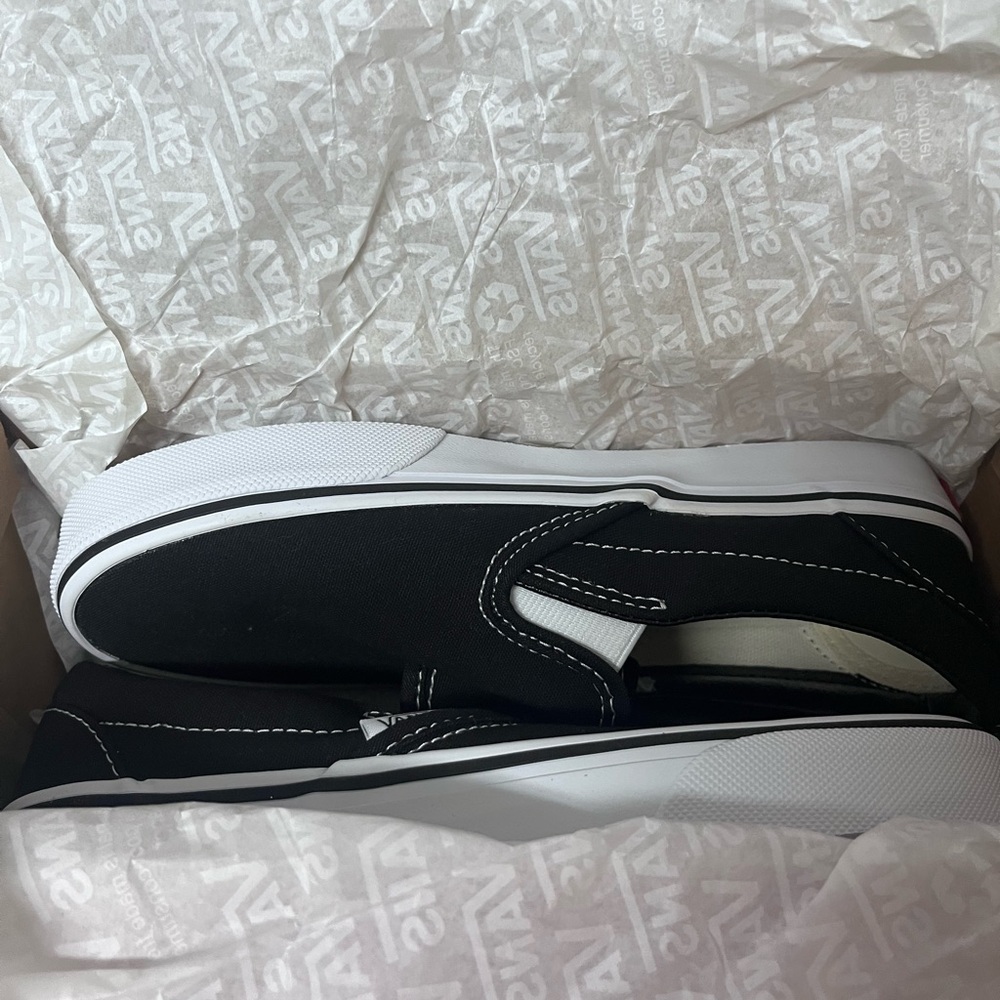 Vans Classic Slip-On in Black and White